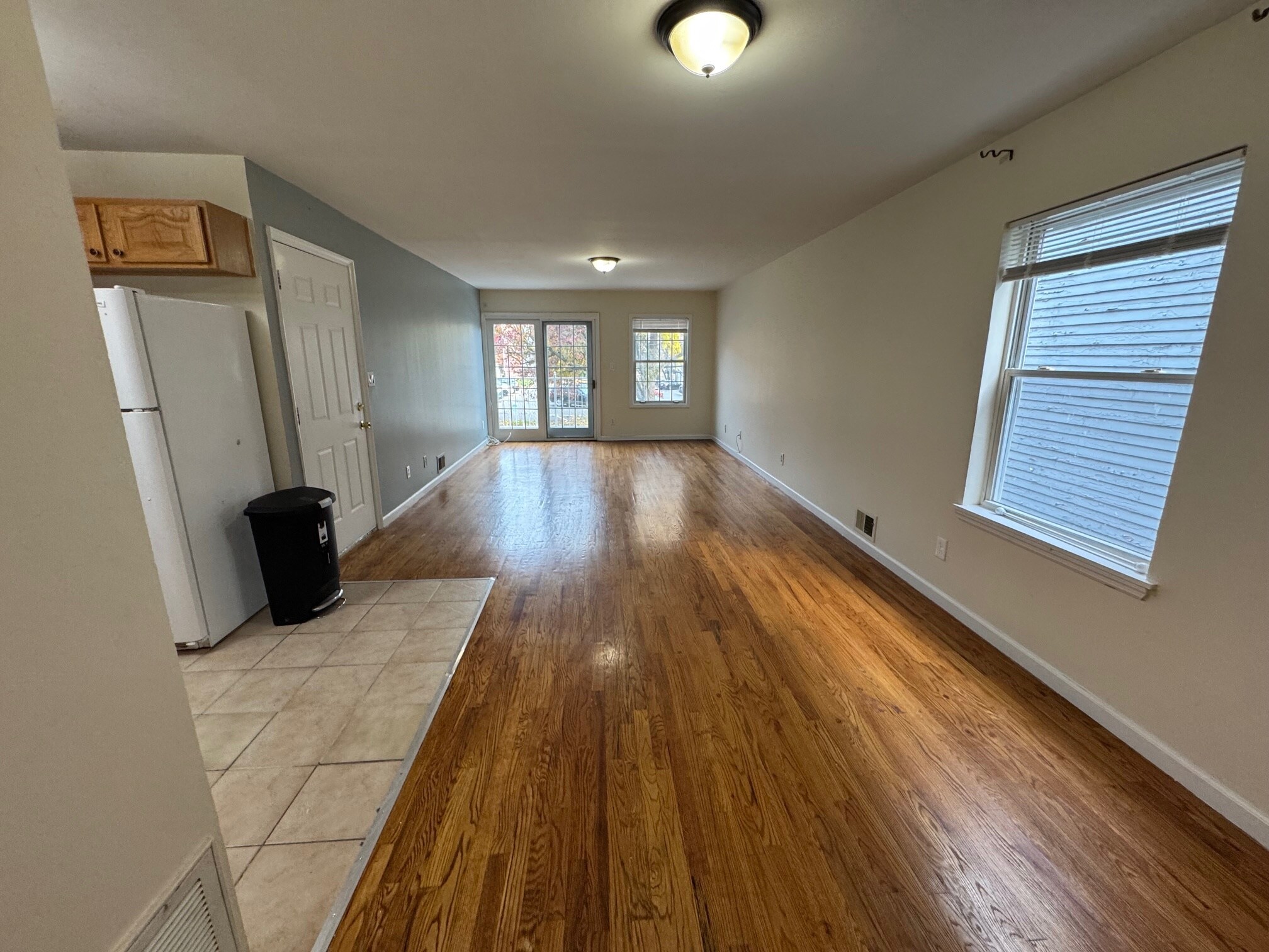 Building Photo - 31 Emory St