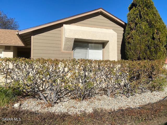 Building Photo - 26265 Rainbow Glen Dr