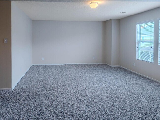 Building Photo - 3223 Zephyr Glen Way