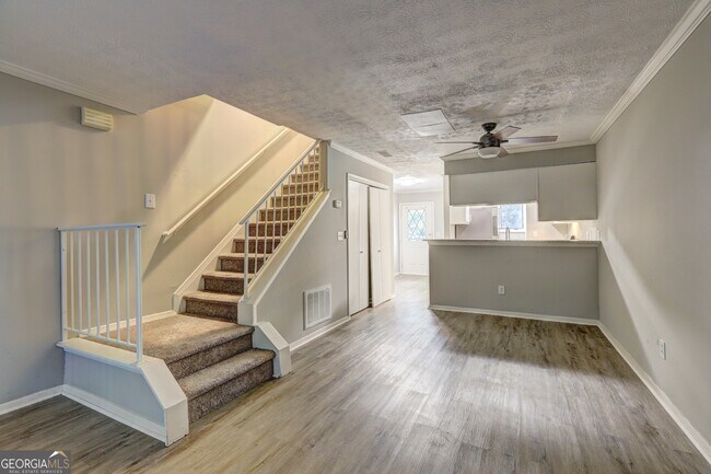 Building Photo - 6706 Witherington Ct NW