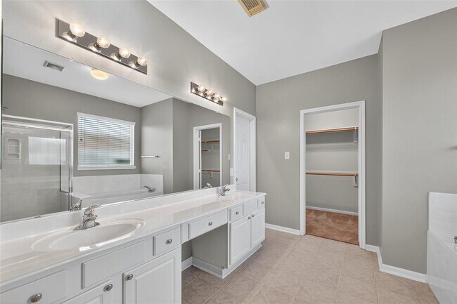Building Photo - 3491 Cedar Prairie Dr