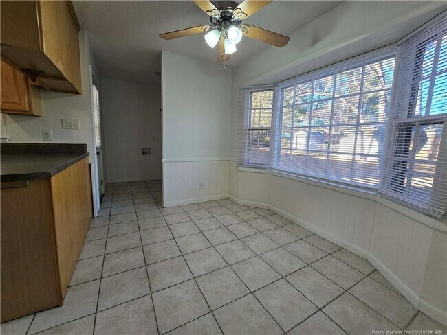 Building Photo - 409 Glen Canyon Dr