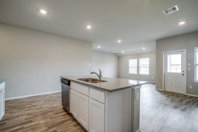 Building Photo - 217 Pecos Dr