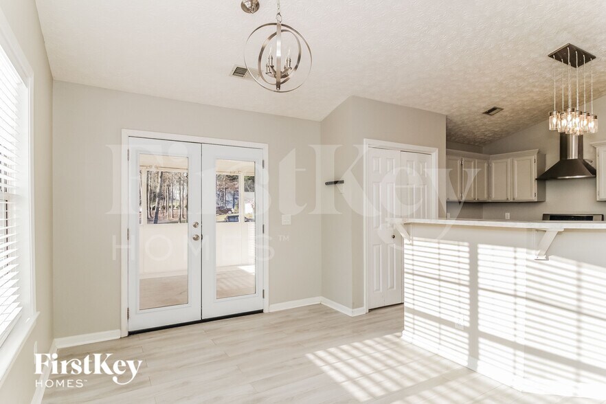 Building Photo - 25 Heartwood Crossing