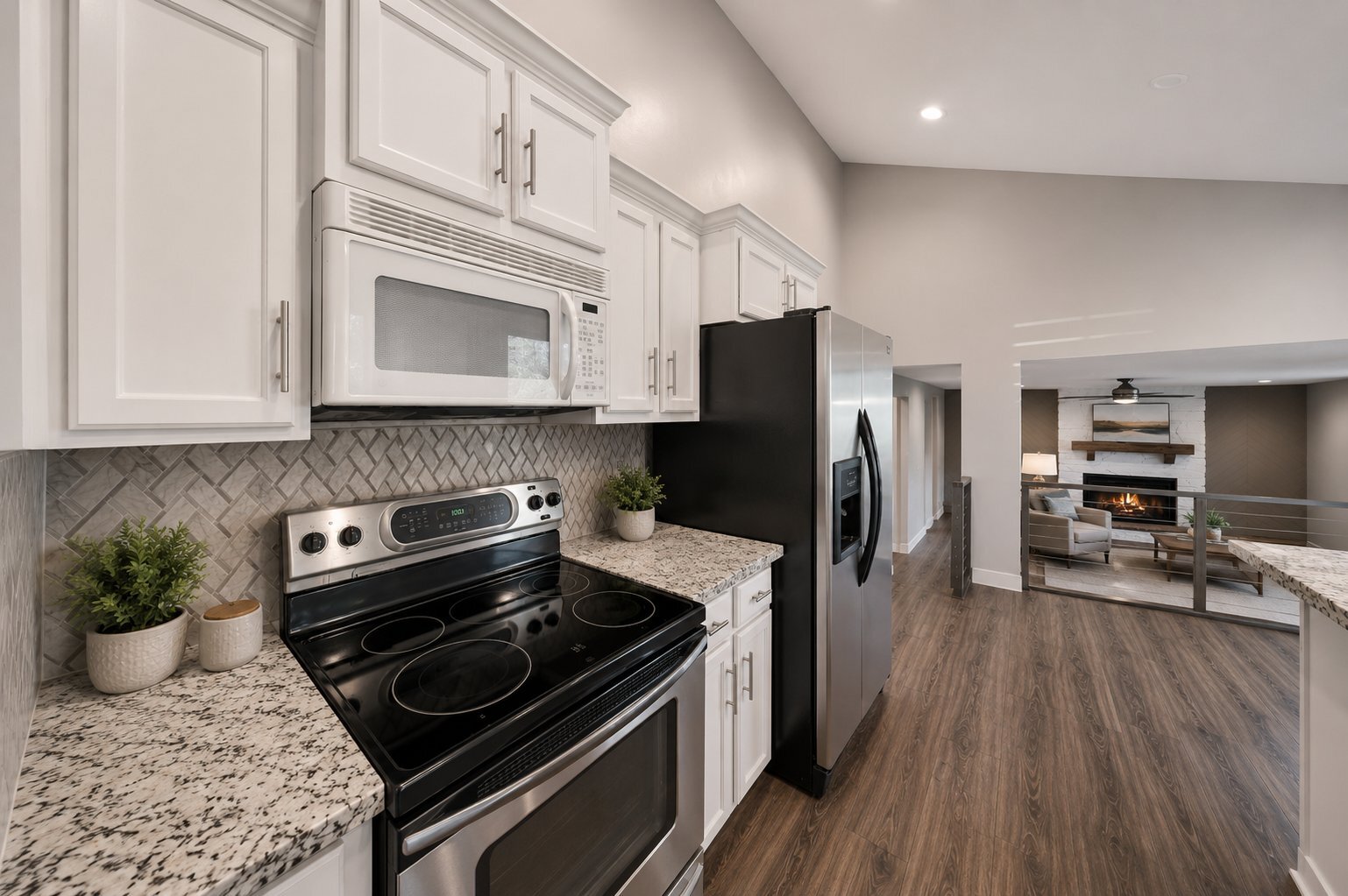 Building Photo - 7473 Bromley Rd