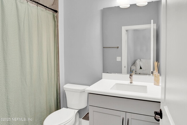 Building Photo - 176 Settler's Landing Dr