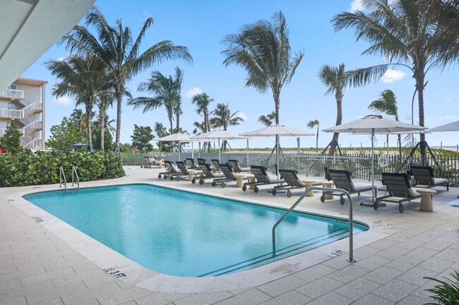 Building Photo - 900 N Ocean Blvd