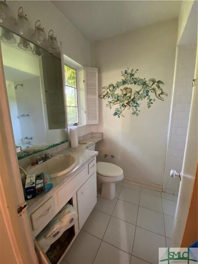 Building Photo - 5525 W Waters Dr