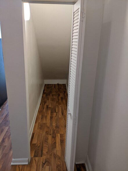 Large storage space - 1912 9th St NW