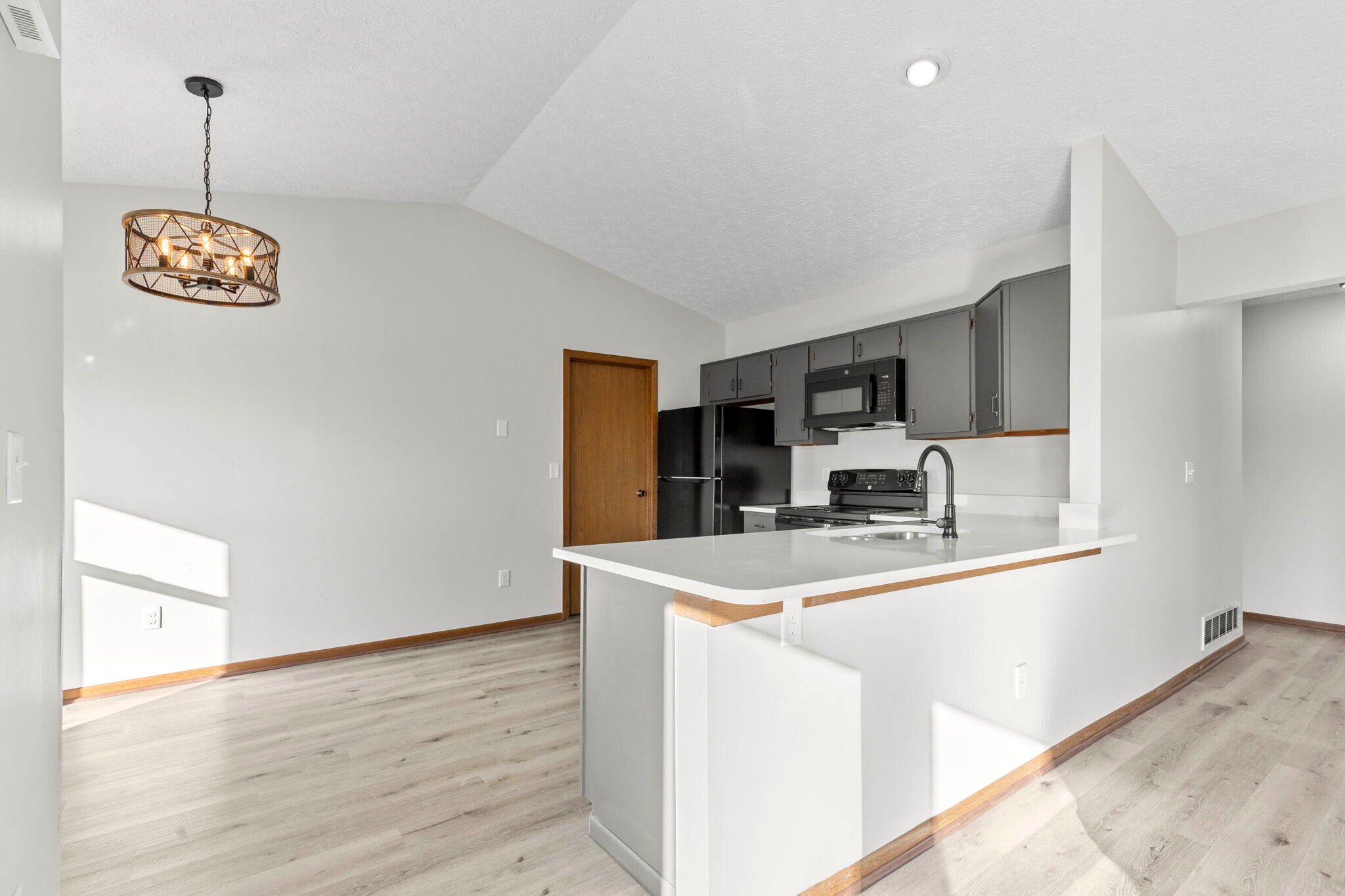 Building Photo - 1800 Weather Stone Ln