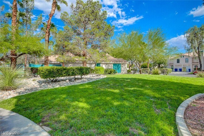 Building Photo - 8039 Teresita Ave