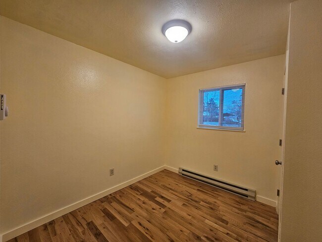 Building Photo - WYO2102