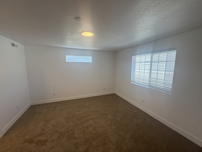 Building Photo - 2028 Sawmill Blvd