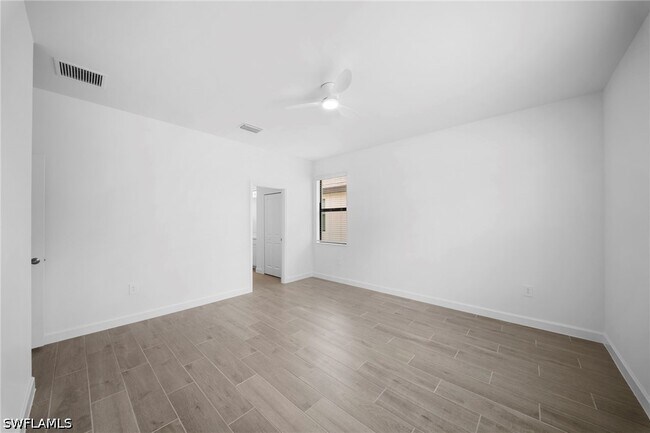 Building Photo - 14279 Winding Cedar Wy