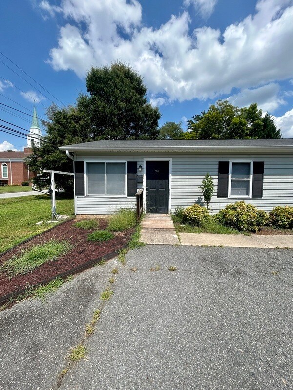 401 Needle Ct 401 Needle Ct Kannapolis NC 28081 Apartment Finder