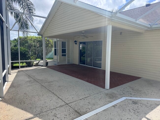 Building Photo - 1434 Loris Loop