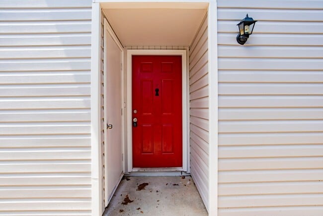 Building Photo - 6908 Weatherwood Pl