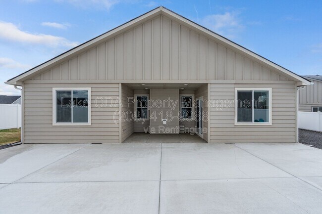 Building Photo - 5673 W Rockingham Dr