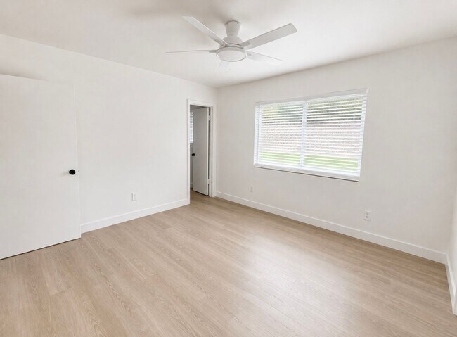 Building Photo - 3667 Agua Dulce Blvd