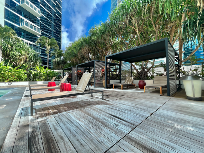 Building Photo - 1189 Waimanu St