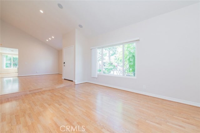 Building Photo - 5 Deerwood W