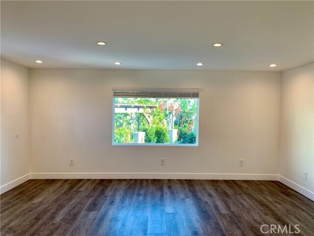 Building Photo - 7811 Electra Dr