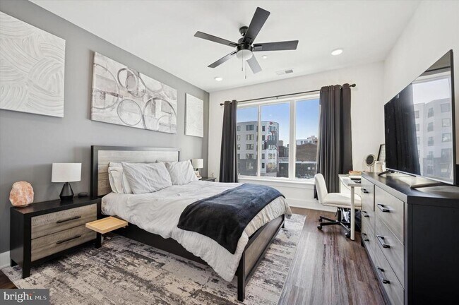 Building Photo - 1148 N 2nd St