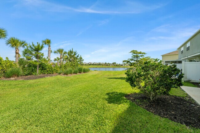 Building Photo - 3 Bedroom and 2.5 Bath Home in Skye Ranch ...