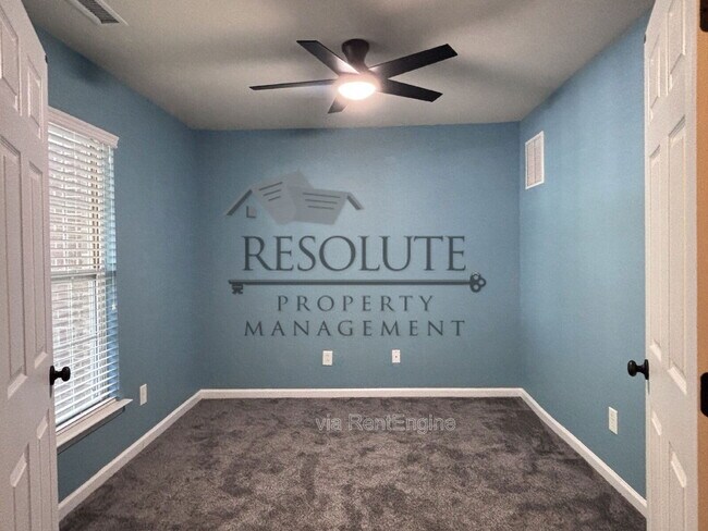 Building Photo - 3839 Cary Glen Blvd