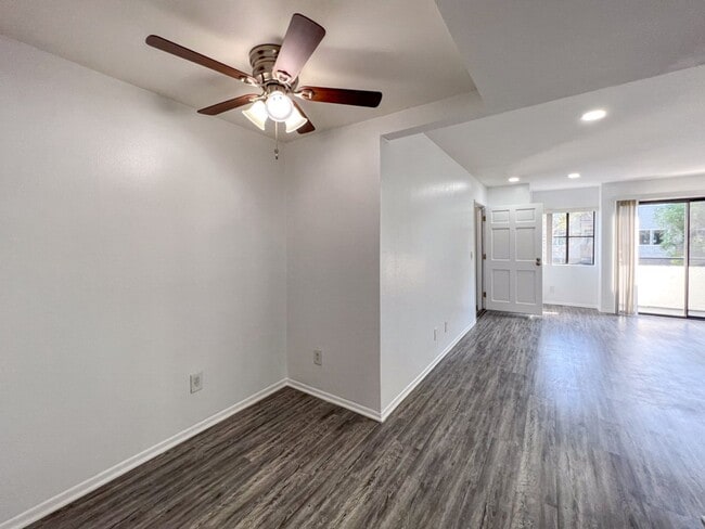 Building Photo - 5104 Sepulveda Blvd