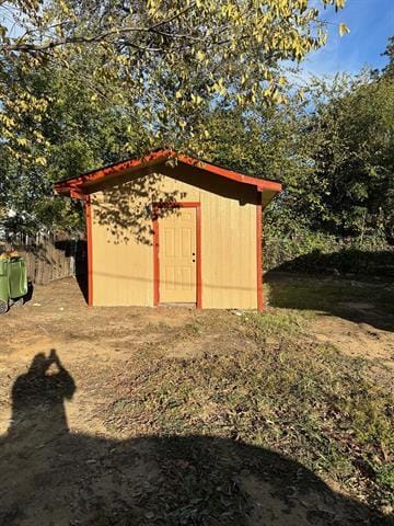 Building Photo - 111 W Avenue D