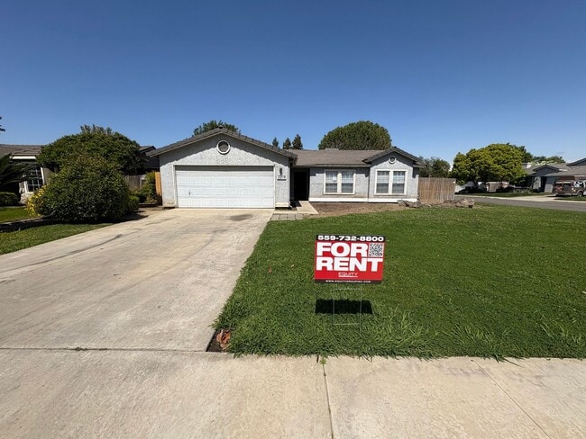 Building Photo - NW Visalia home available in a great neighborhood! available soon