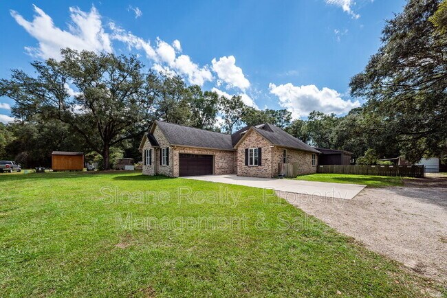 Building Photo - 5751 Old Jacksonboro Rd