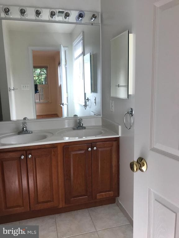 Building Photo - 5654 8th Rd N