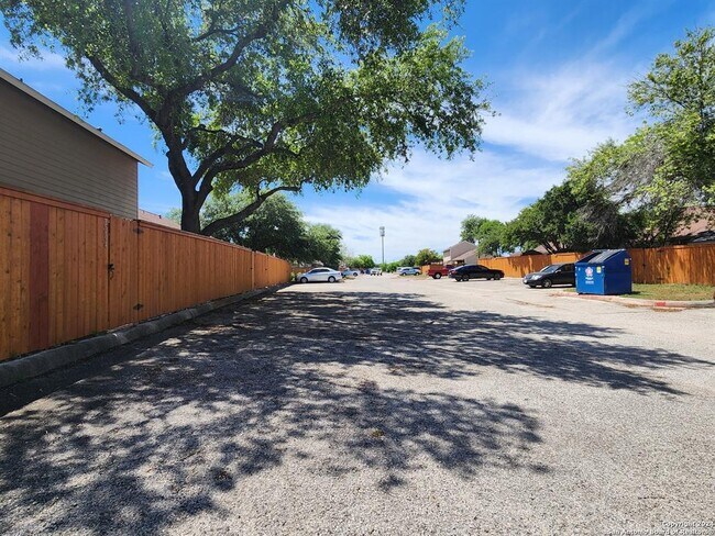 Building Photo - 9140 Timber Path