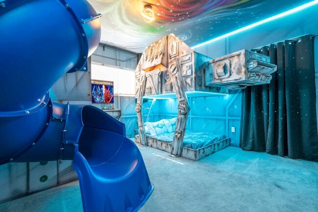 Building Photo - 6163 High Seas Dr
