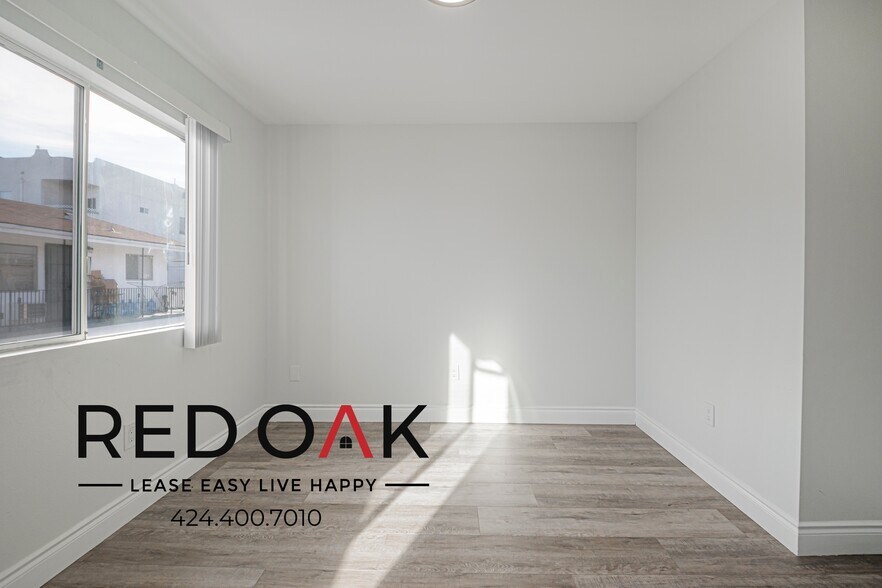 Building Photo - 6853 Agnes Ave