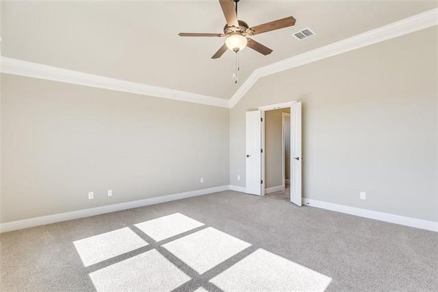 Building Photo - 320 Oar Wood Dr