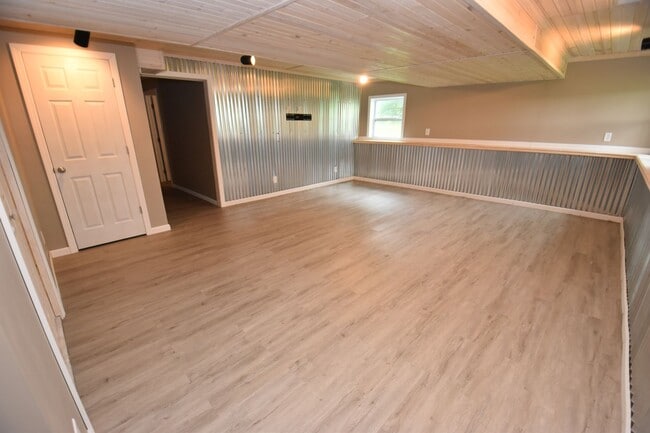Building Photo - Penn Schools executive home on 5 acres in Granger IN!