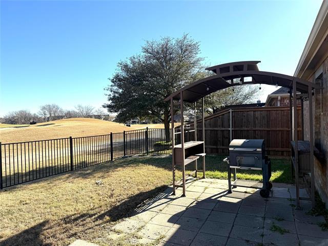 Building Photo - 1001 Golden Bear Ln