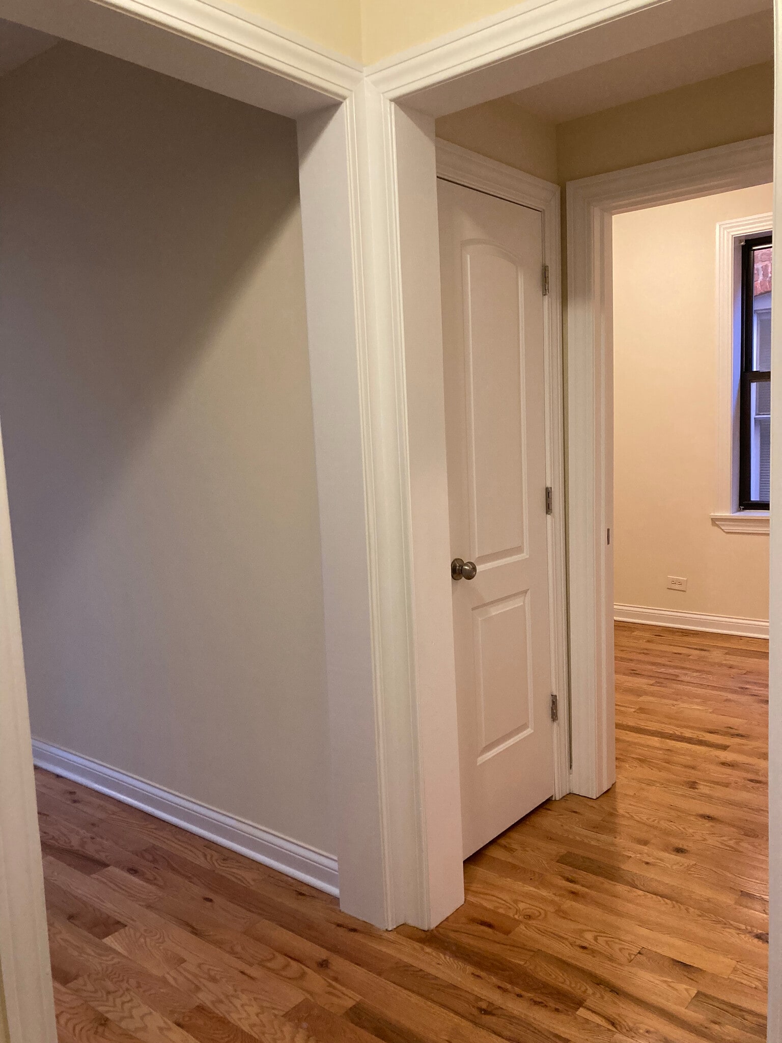 Building Photo - 338 Tudor Ct