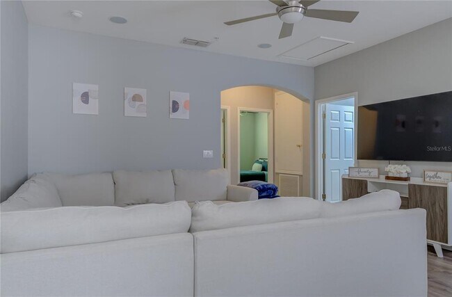 Building Photo - 14017 Sparkling Cove Ln