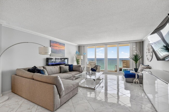 Building Photo - 3000 S Ocean Blvd