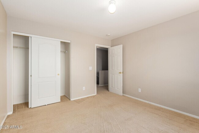 Building Photo - 6381 E Lush Vista View