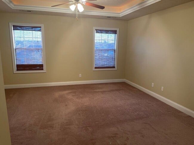 Building Photo - 417 Cabernet Dr