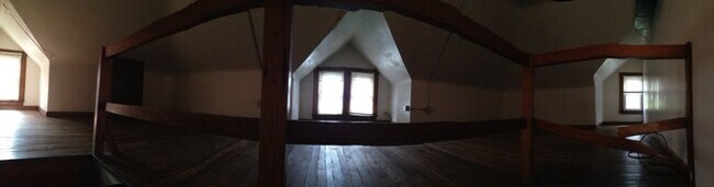 Building Photo - 1482 Lakewood Ave