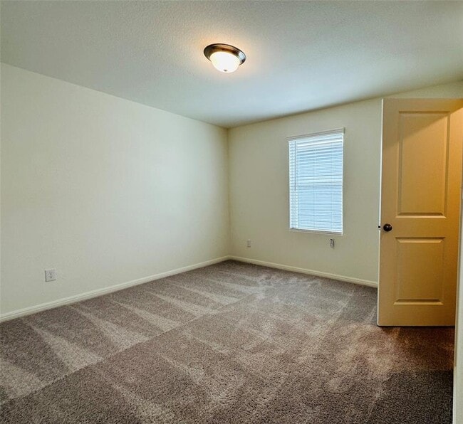 Building Photo - 108 Pronghorn St