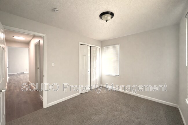 Building Photo - 11316 Donnelly Ave