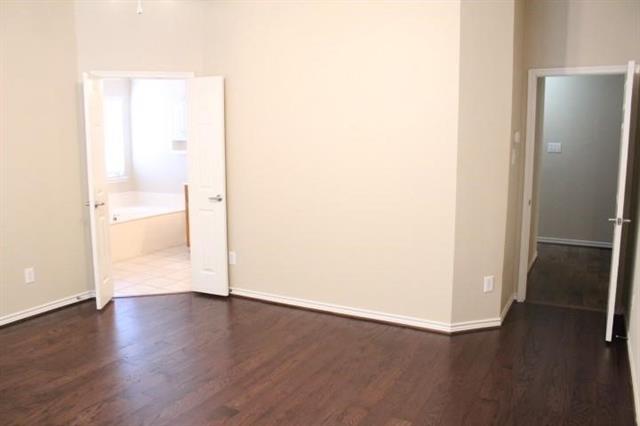 Building Photo - 15467 Appaloosa Dr