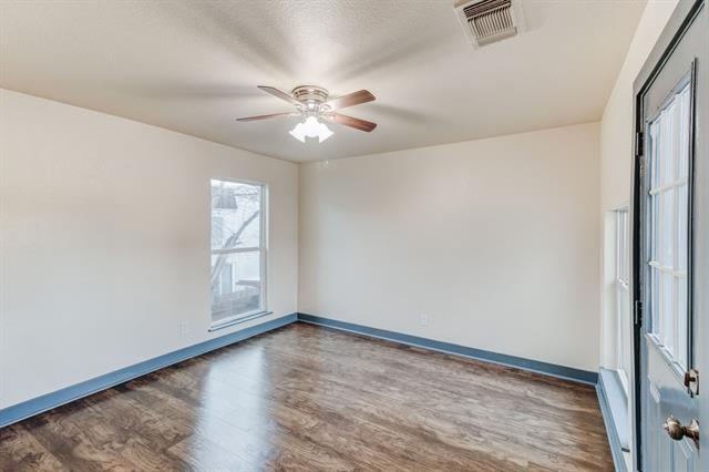 Building Photo - 4511 Alamosa St